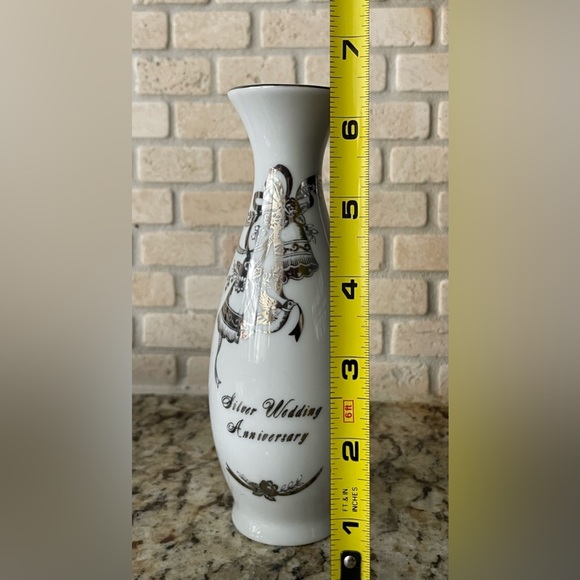 Vintage Lefton China 25th Anniversary Vase - Picture 7 of 7